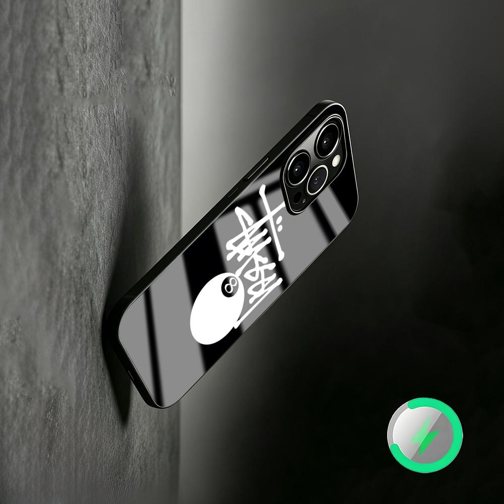 Funda de marca para iPhone 17  - Mini Pc Case reseña y precio